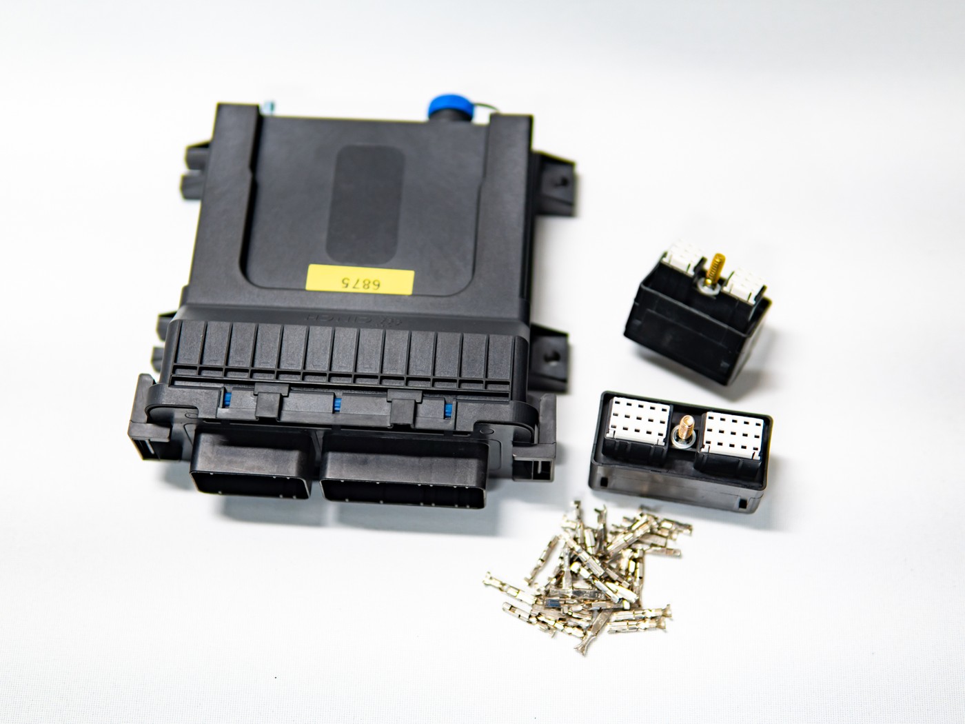 PDSX-2 programmable power distribution module PDM for motorsport